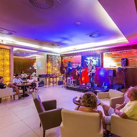 Nau Sao Rafael Albufeira