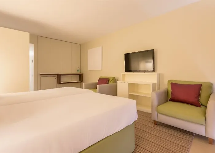 Nau Sao Rafael Αλμπουφέιρα