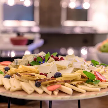 Hotel Nau Sao Rafael